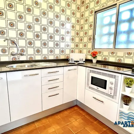 Apartbeach Sol Y Playa 245 Climatizado Vistas Piscina Salou